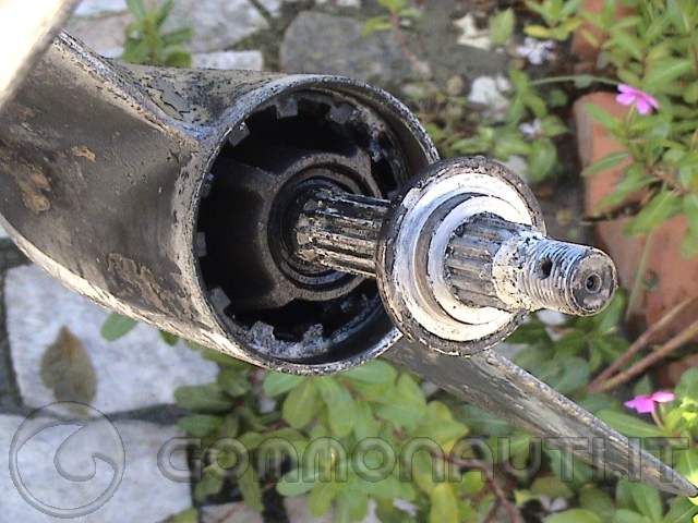 Come smontare elica fuoribordo