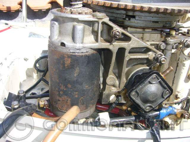 Carburatore evinrude 521