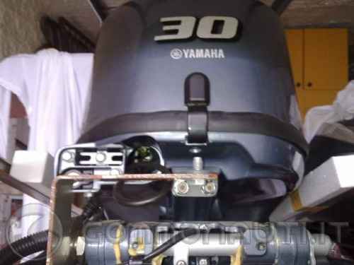 Vendo yamaha 4T F30 30cv iniezione elettronica...NUOVO ..messo foto..