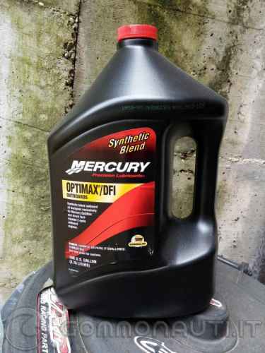 Vendo olio Mercury DFI per Optimax