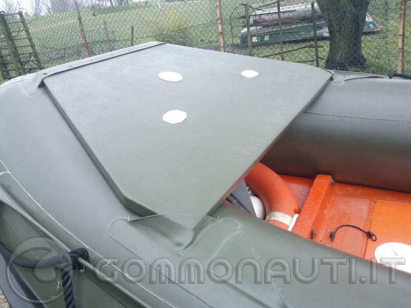 Vendo novamarine RH 430, con suzuki 25/30 e carrello (provincia di rovigo)