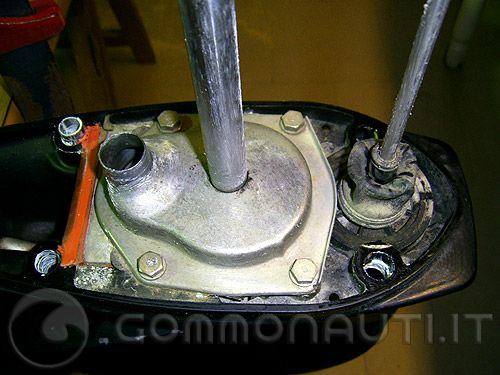 Sostituzione girante Mercury 40ELPT 935cc a carburatori