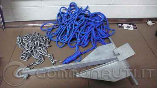 Vendo Ancora danfhort 4 kg con catena e corda