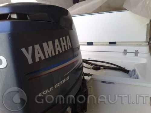 Lomac 600 + Yamaha 100cv 4T
