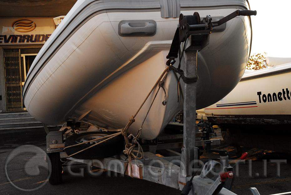 Dopo infinita attesa: Sacs S540 Young