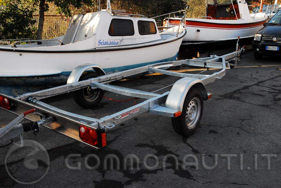 Dopo infinita attesa: Sacs S540 Young