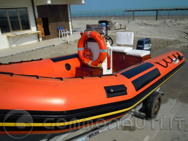 Effelle 42 con yamaha 25j e 2 carrelli