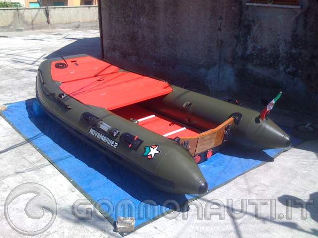 vendo novamarine2 army 40 (hypalon neoprene smontabile a paramezzale in legno)
