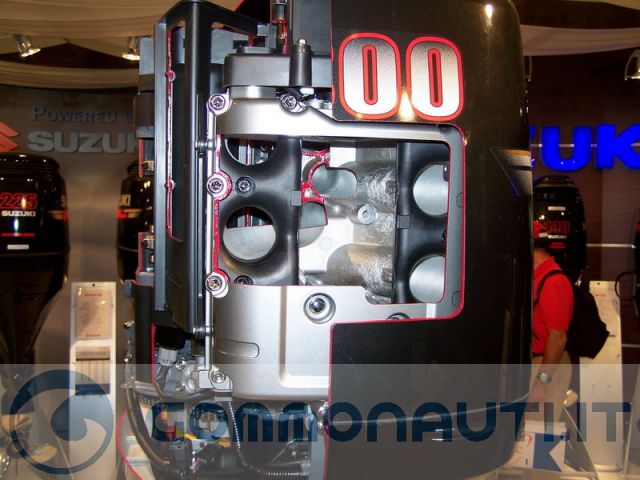 [46� salone nautico di Genova] Il SUZUKI DF 300HP 4 tempi