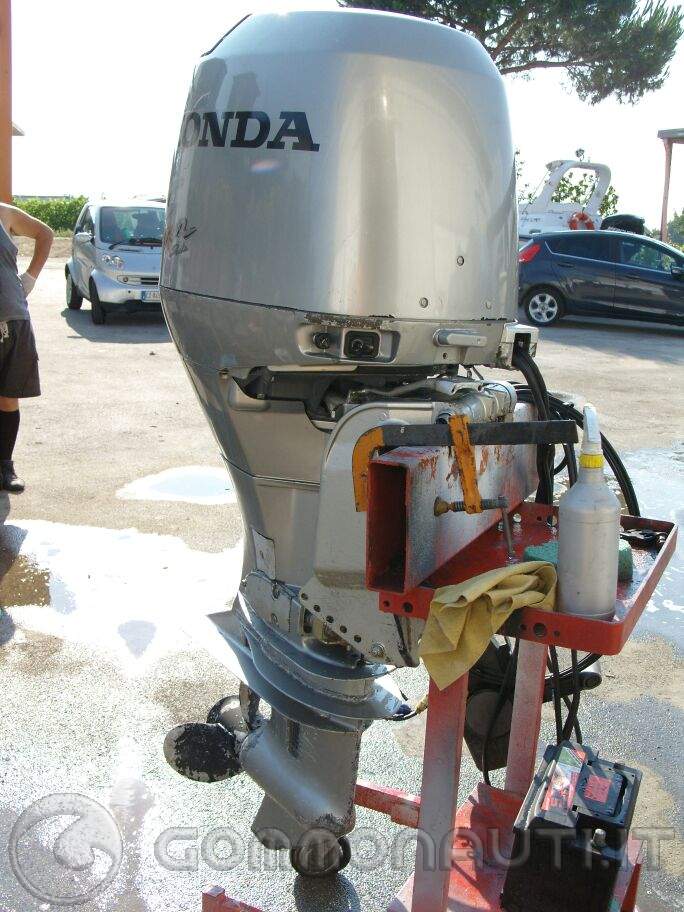 Honda bf 75