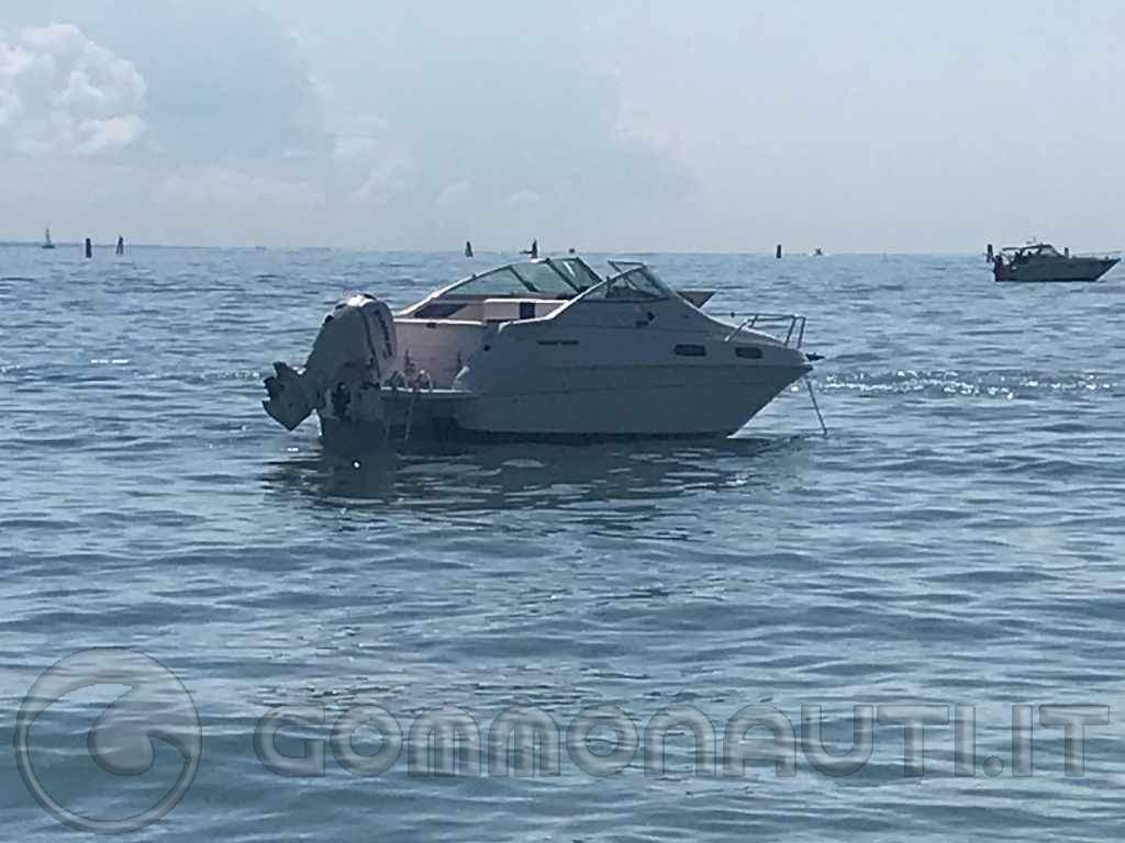 Vendo Sea ray230 sundancer del 1995