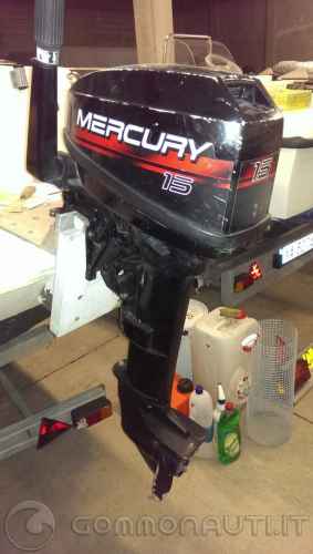 Vendesi Motore Mercury 15 cv 2 Tempi