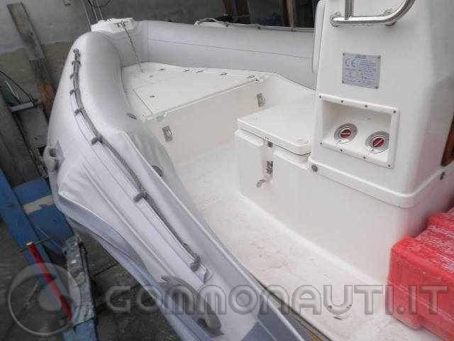 re: Prendisole di poppa Coaster 650