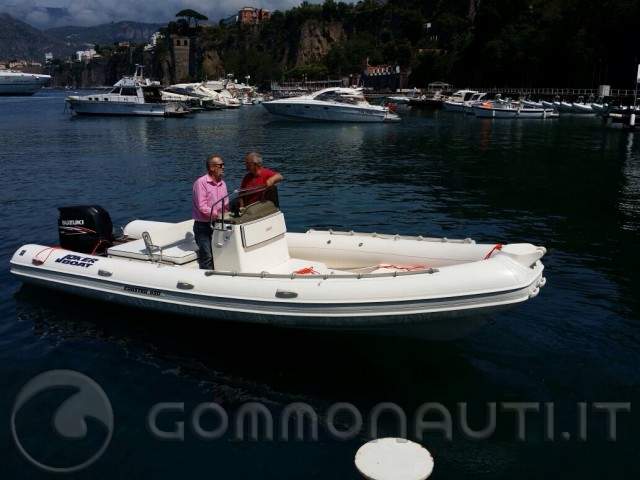 re: Coaster 650 con Suzuki 175 - Il mio varo e l'inizio della stagione nautica