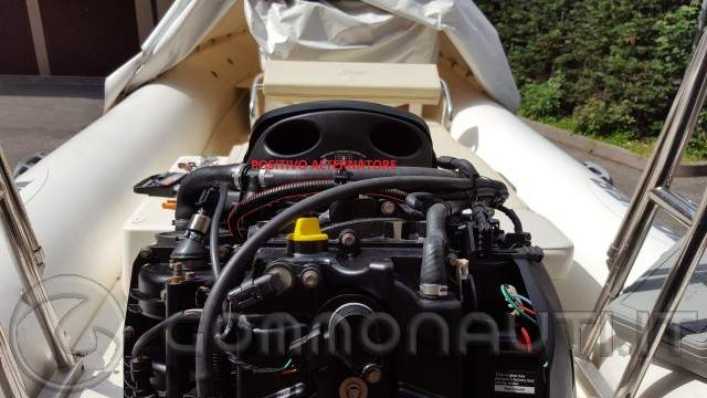 Come montare un ripartitore di carica su motore Mercury Verado e similari