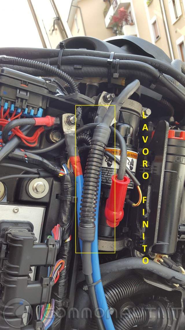 Come montare un ripartitore di carica su motore Mercury Verado e similari