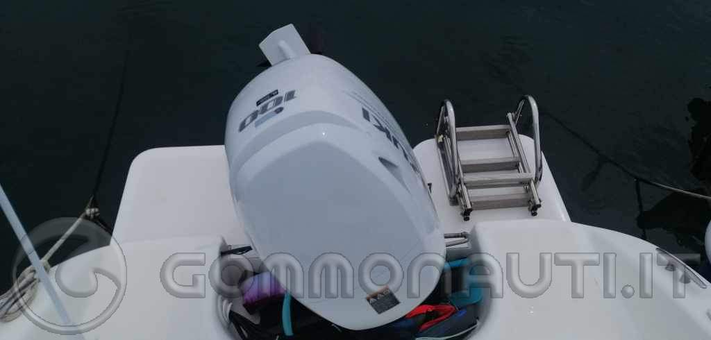 Orizzonti Syros 190 e Suzuki DF 100B: Personalizzazioni e report navigazione