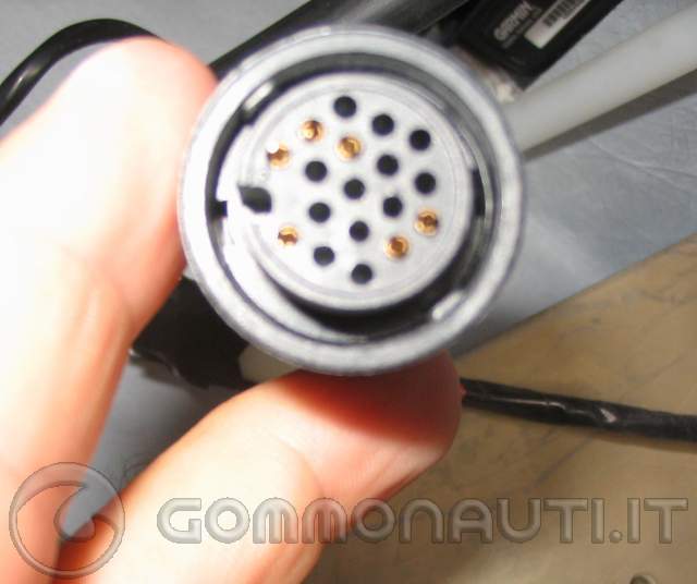 PROBLEMA CONNETTORE GARMIN FISHFINDER 140 garmin gps fishfinder wiring diagram 