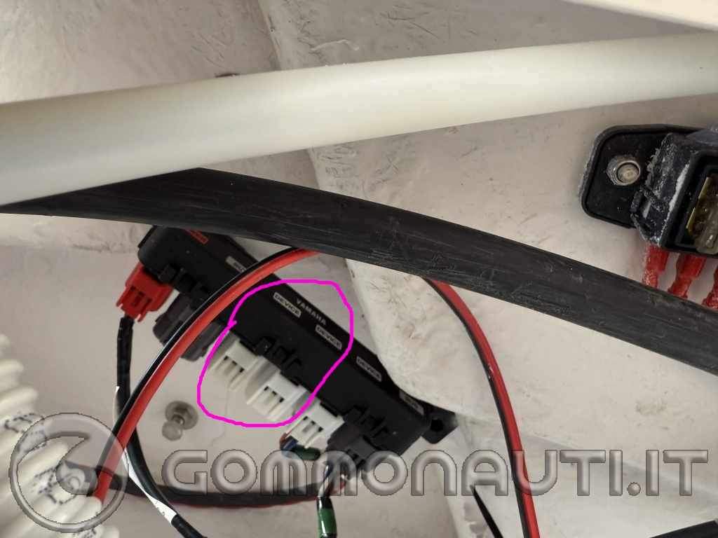 re: Collegamento NMEA dal bus yamaha