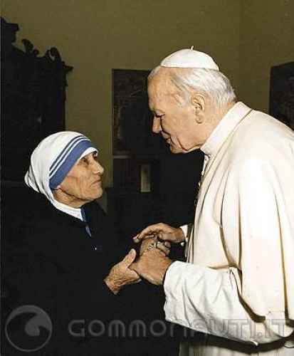 Giovanni Paolo II oggi beato, a lui il nostro pensiero.