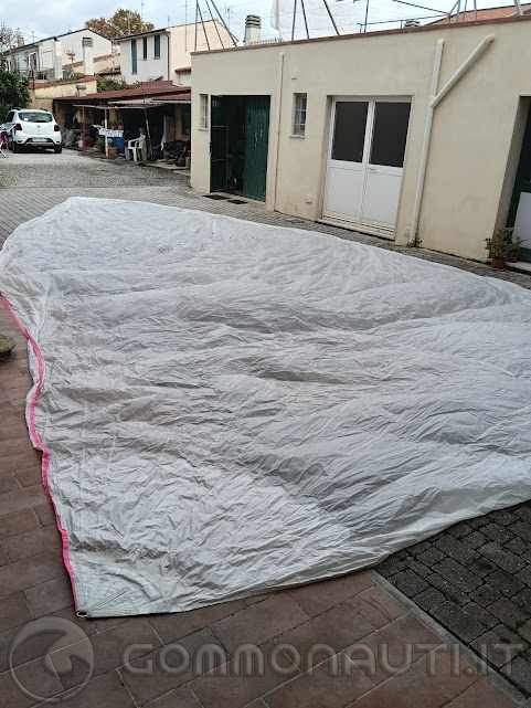 Vendo spinnaker per first 31.7 Vendo spinnaker per first 31.7