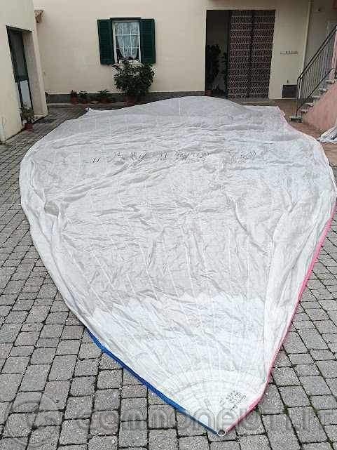Vendo spinnaker per first 31.7 Vendo spinnaker per first 31.7