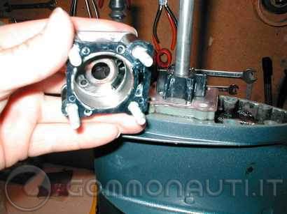 Sostituzione girante su yamaha 6 hp