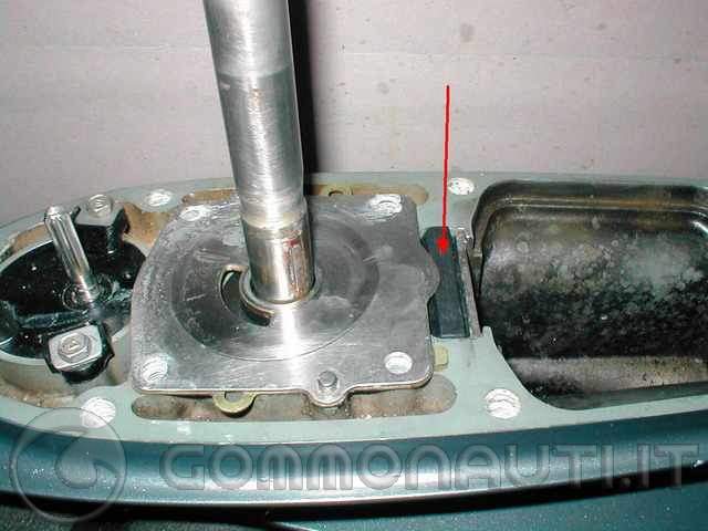 Sostituzione girante Yamaha 115 AET 4 tempi